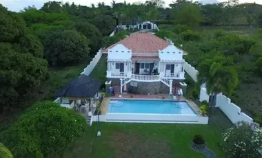 GREAT OVERLOOKING VIEW OF CEBU ISLAND, HOUSE AND LOT FOR SALE WITH POOL!