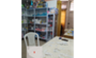 VENTA CASA  DOS PISOS ESQUINERA CON LOCALES BARRIO ALAMEDA