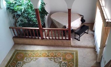 R308 Residencia en venta 5 recámaras Club Campestre Morelia