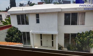 R308 Residencia en venta 5 recámaras Club Campestre Morelia