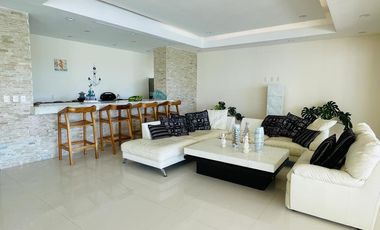 VENTA DE HERMOSA VILLA EN RESIDENCIAL TRES VIDAS ACAPULCO