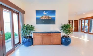 For Freehold Great Villa with the huge land in Umalas