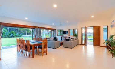 For Freehold Great Villa with the huge land in Umalas
