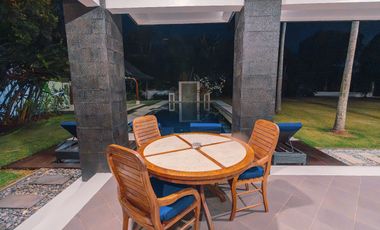 For Freehold Great Villa with the huge land in Umalas