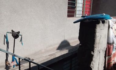 Propiedad en Venta, 5 departamentos a 10 Min. Metro Constitucuion