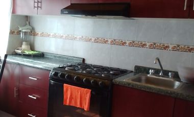 Propiedad en Venta, 5 departamentos a 10 Min. Metro Constitucuion