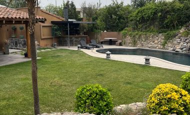 MARAVILLOSA CASA EN LOS BOSQUES DE CHICUREO, IMPERDIBLE OPORTUNIDAD