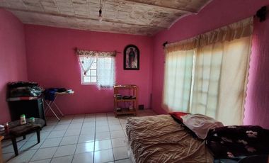 Casa con 4 recamaras 2 baños cochera techada en El Arenal