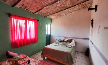 Casa con 4 recamaras 2 baños cochera techada en El Arenal