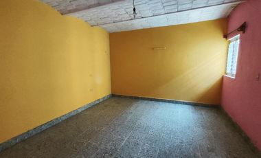 Casa con 4 recamaras 2 baños cochera techada en El Arenal