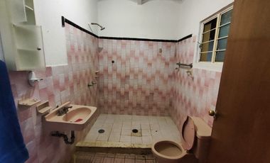 Casa con 4 recamaras 2 baños cochera techada en El Arenal
