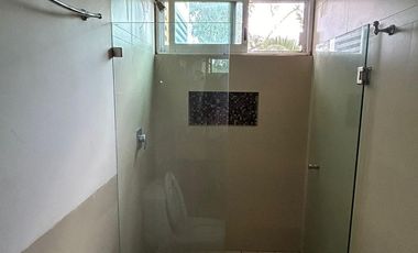 RENTA DEPARTAMENTO AMUEBLADO EN CORREGIDORA, LA MEJOR UBICACION