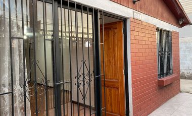 Ovalle, casa moderna e iluminada para Oficinas Publicas o Privadas