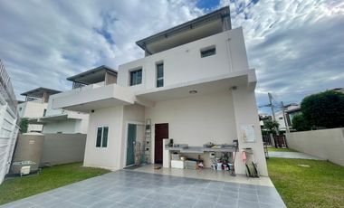 Modern Quality house for sale in community gate near Lanna International School, Hang dong, Chiang Mai.