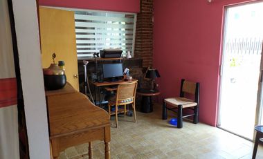 Casa sola de 4 recamaras con alberca  en Burgos Cuernavaca, Temixco, Mor.