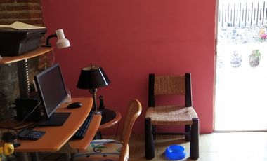 Casa sola de 4 recamaras con alberca  en Burgos Cuernavaca, Temixco, Mor.