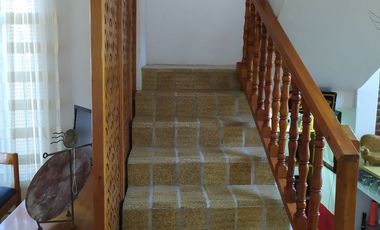 Casa sola de 4 recamaras con alberca  en Burgos Cuernavaca, Temixco, Mor.
