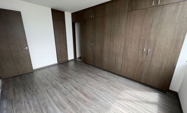 SE RENTA DEPARTAMENTO 2 RECAMARAS Y ESTUDIO TORRE QUORE ZAVALETA AMENIDADES