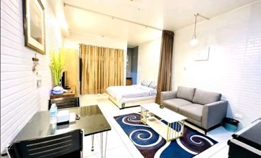 RUSH Sale 1BR Unit in Malate Bayview Mansion Fully Furnish