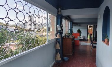 Casa en Fracc. Las Playas, en calle cerrada.