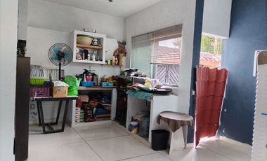 Casa en Fracc. Las Playas, en calle cerrada.