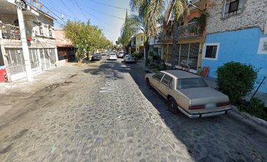 ¡¡¡REMATE HERMOSA Y AMPLIA CASA EN GUADALARA JALISCO!!!