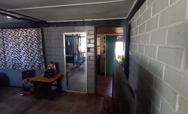 VENDE 2 DORMITORIOS 1 BAÑO, TIJERAL