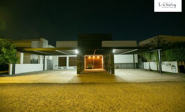 Gran Casa de Lujo en Vista Real