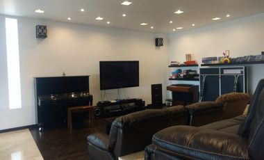 Gran Casa de Lujo en Vista Real