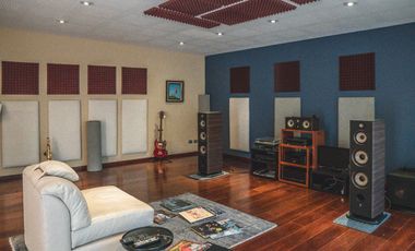 RESIDENCIA EN VENTA EN ZONA LAS ÁNIMAS DENTRO DE FRACCIONAMIENTO