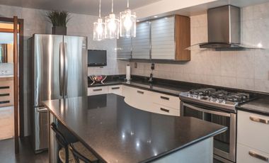 RESIDENCIA EN VENTA EN ZONA LAS ÁNIMAS DENTRO DE FRACCIONAMIENTO