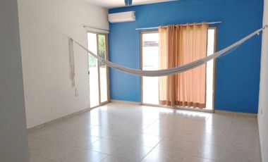 VENDO CASA DE UN PISO