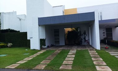 HACIENDA EL CASTILLO, VENDOHERMOSA CASA