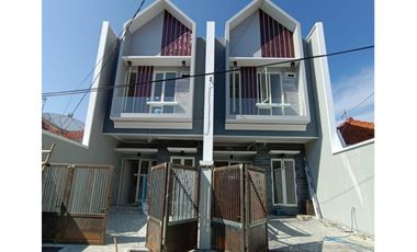 Rumah Baru Manyar Tirtoasri Surabaya 1.8M Nego SHM Hadap Selatan