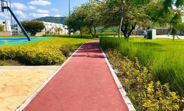 CASA EN VENTA A 10 MIN DEL TEC MONTERREY CAMPUS CUERNAVACA CON ALBERCA Y PALAPA