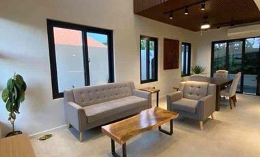 PRESELLING HOUSE AND LOT FOR SALE WITH POOL CLOSE TO CLARK GATE