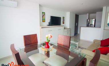 Apartamentos con balcon y piscina-RES