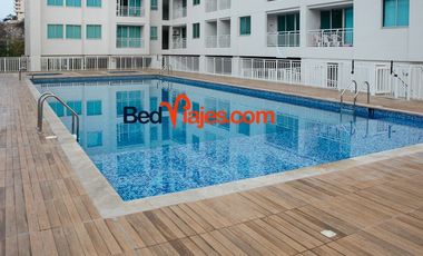 Apartamentos con balcon y piscina-RES