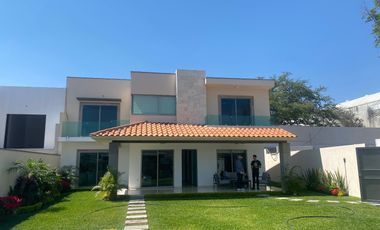 Hermosa casa con alberca privada en Xochitepec, Morelos
