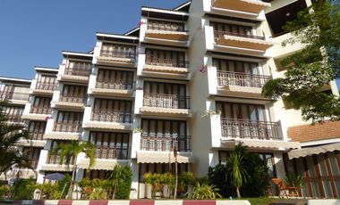 🌴 **Luxury Condo For Sale near the Sea at The Orchid Beach!** 🌞 1 bed 1 bath 43 sqm. Price only 1,750,000 baht.(C104)