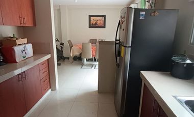 Casa en venta, sector Las Orquideas este, Guayaquil
