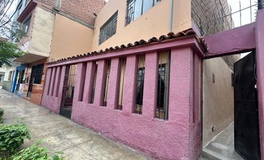 Se Vende Casa En Jr. Huancavelica Smp Cerca Al Mercado 3 De Enero.