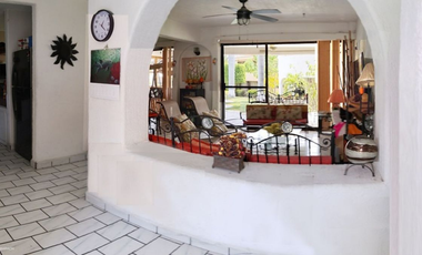 RENTA: CASA EN CONDOMINIO HORIZONTAL