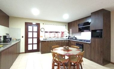 Venta Terreno y Casa en Turi