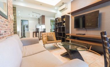 Fully furnished 2 Bedroom unit with bath tub at Sapphire Residences, BGC