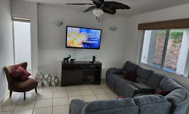 Casa en renta en Las Moras, Puerto Vallarta, cerca de marina vallarta , fluvial y versalles