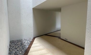 Hermosa Casa en Venta en Club de Golf Los Encinos Lerma
