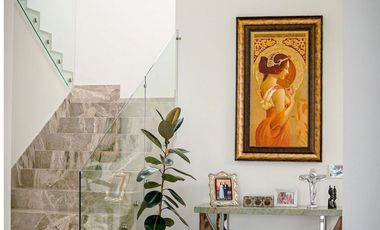 Samborondon, Renta de Hermosa Casa de Estreno 4 Dorm amoblada con Piscina y Vista Al Lago