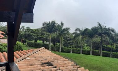 VENTA CASA CAMPESTRE EN DAPA