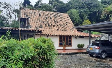 VENTA CASA CAMPESTRE EN DAPA